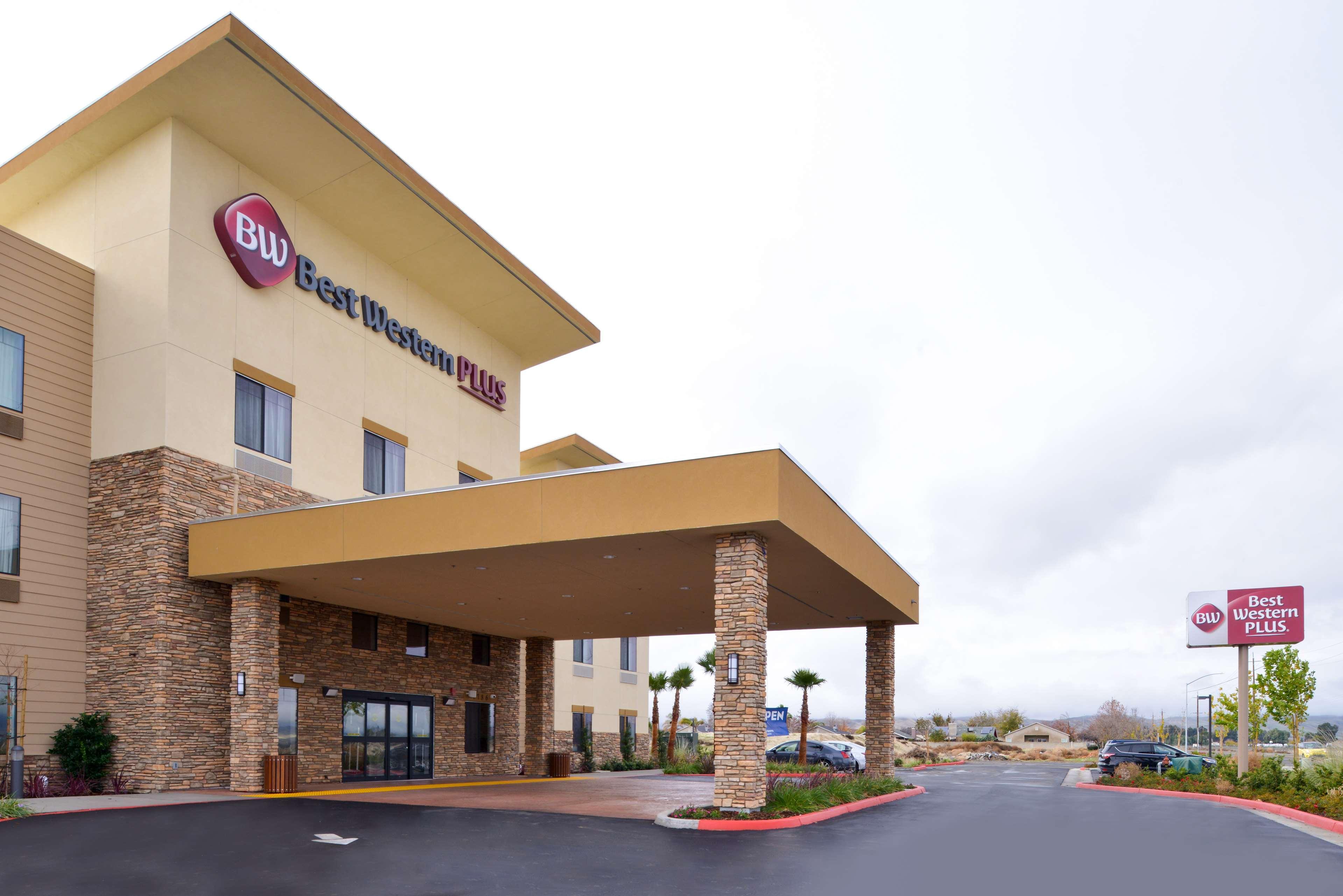 Best Western Plus West Covina Inn Exterior photo
